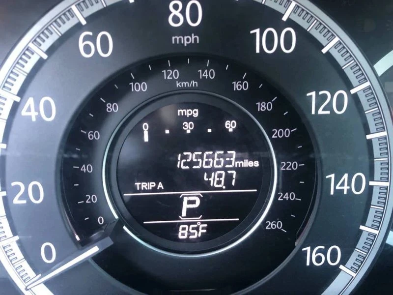 2014 Honda Accord 9th Gen - Image 8 of 12