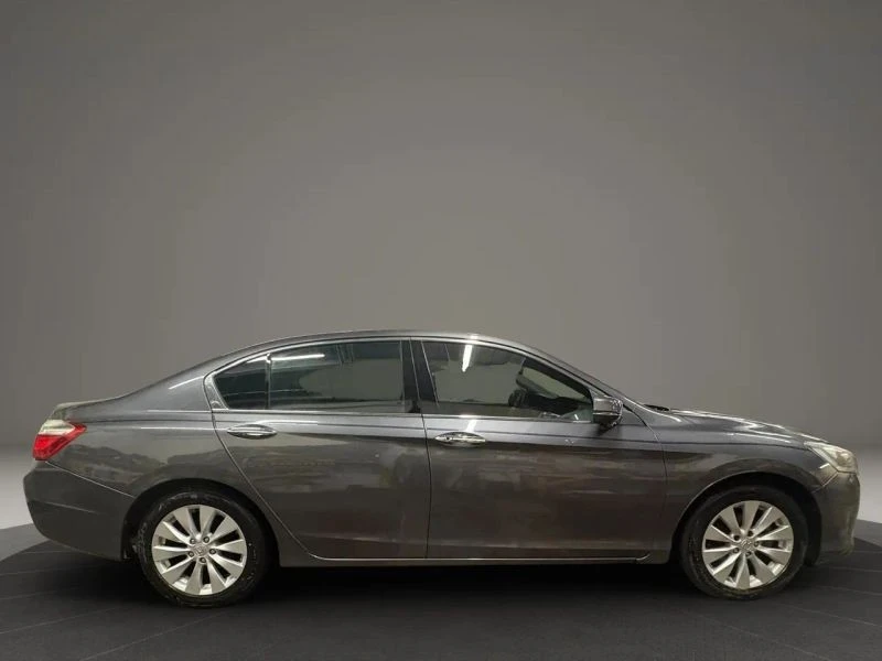 2014 Honda Accord 9th Gen - Image 6 of 12