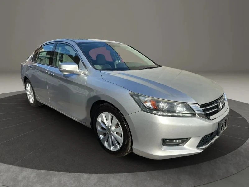 2014 Honda Accord 9th Gen - Image 3 of 12