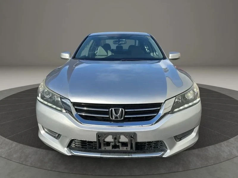 2014 Honda Accord 9th Gen - Image 2 of 12