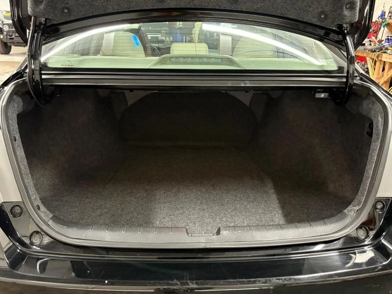 2014 Honda Accord 9th Gen - Image 9 of 12