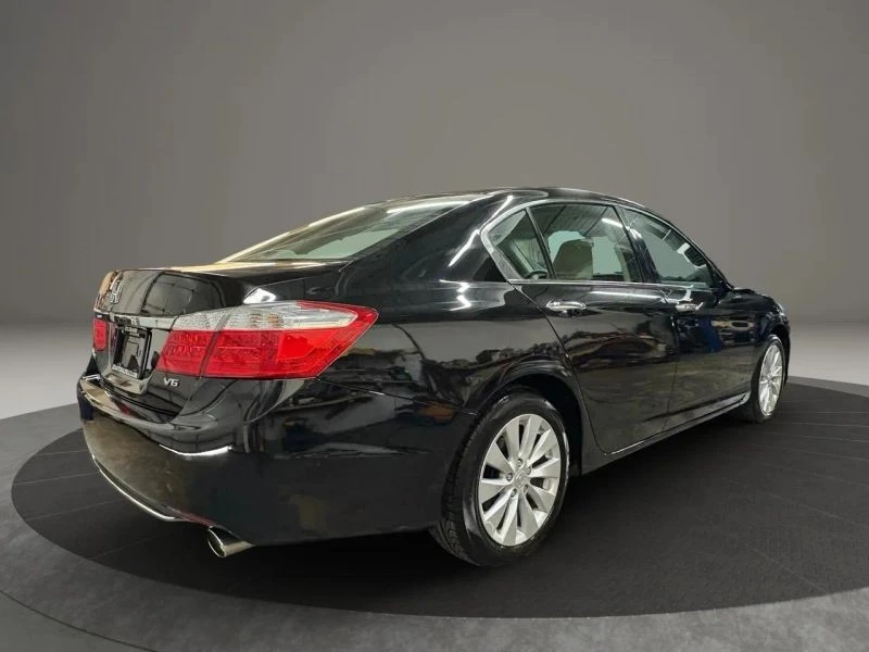 2014 Honda Accord 9th Gen - Image 8 of 12