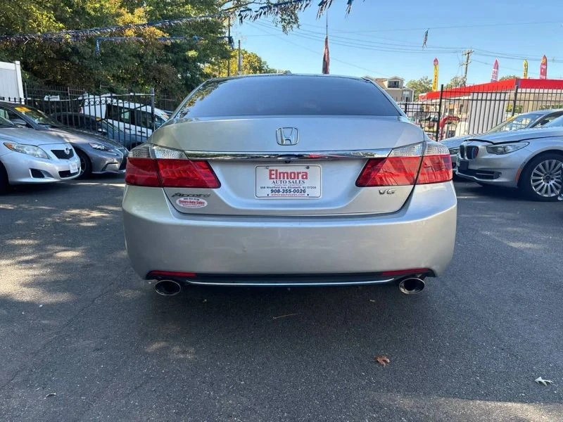 2014 Honda Accord 9th Gen - Image 5 of 12