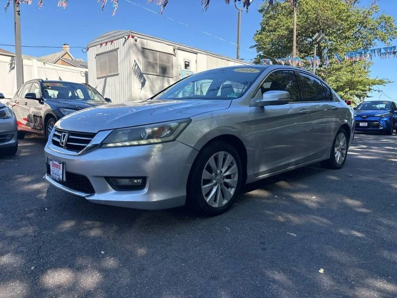 2014 Honda Accord 9th Gen - Image 3 of 12