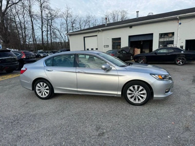 2014 Honda Accord 9th Gen - Image 8 of 12