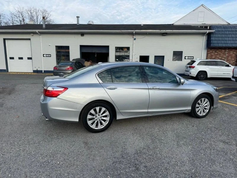2014 Honda Accord 9th Gen - Image 11 of 12