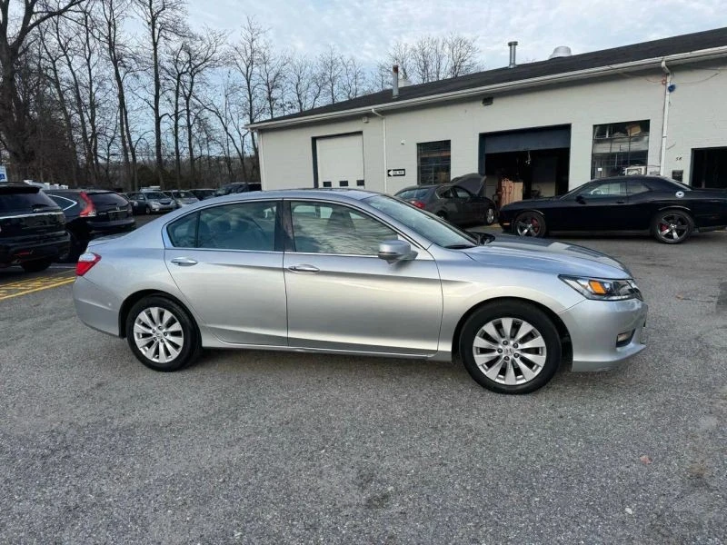 2014 Honda Accord 9th Gen - Image 8 of 12