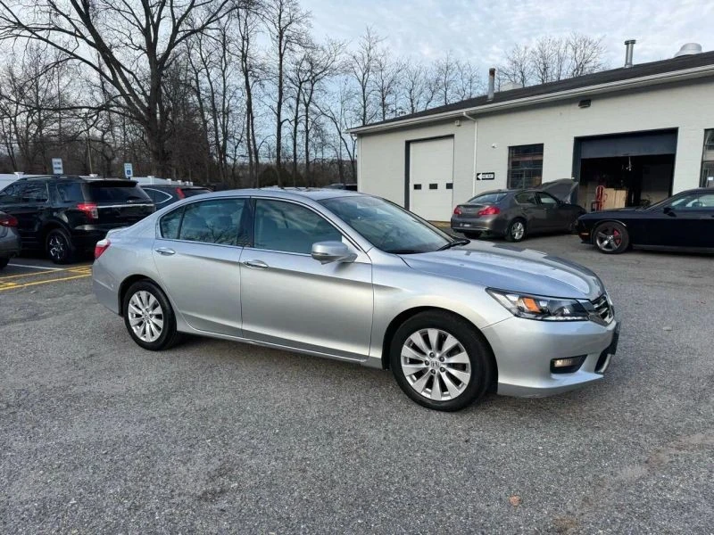 2014 Honda Accord 9th Gen - Image 7 of 12
