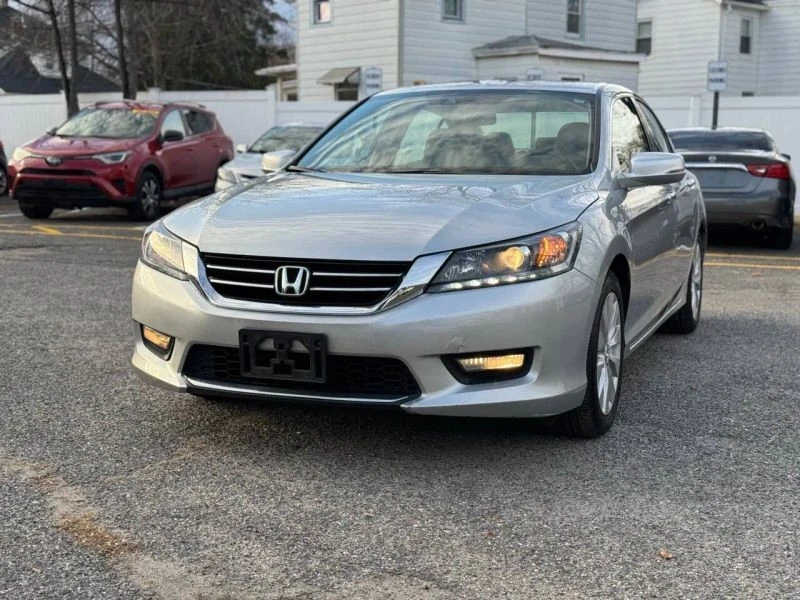 2014 Honda Accord 9th Gen - Image 2 of 12