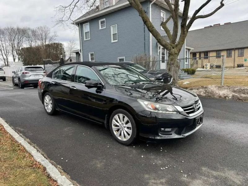2014 Honda Accord 9th Gen - Image 2 of 12