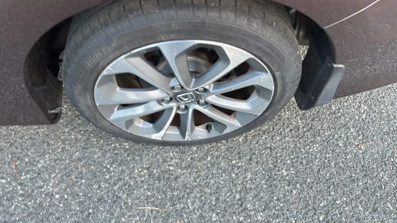 2014 Honda Accord 9th Gen - Image 9 of 12