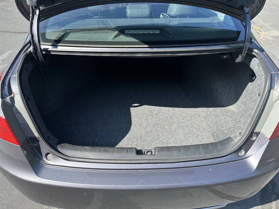 2014 Honda Accord 9th Gen - Image 16 of 21