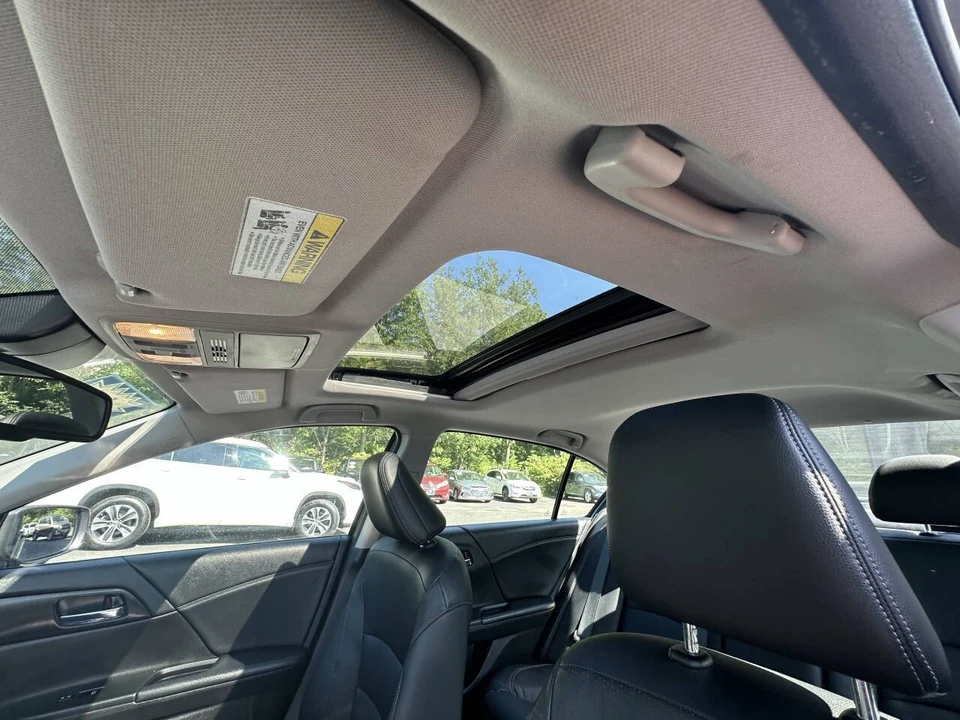 2014 Honda Accord 9th Gen - Image 11 of 21