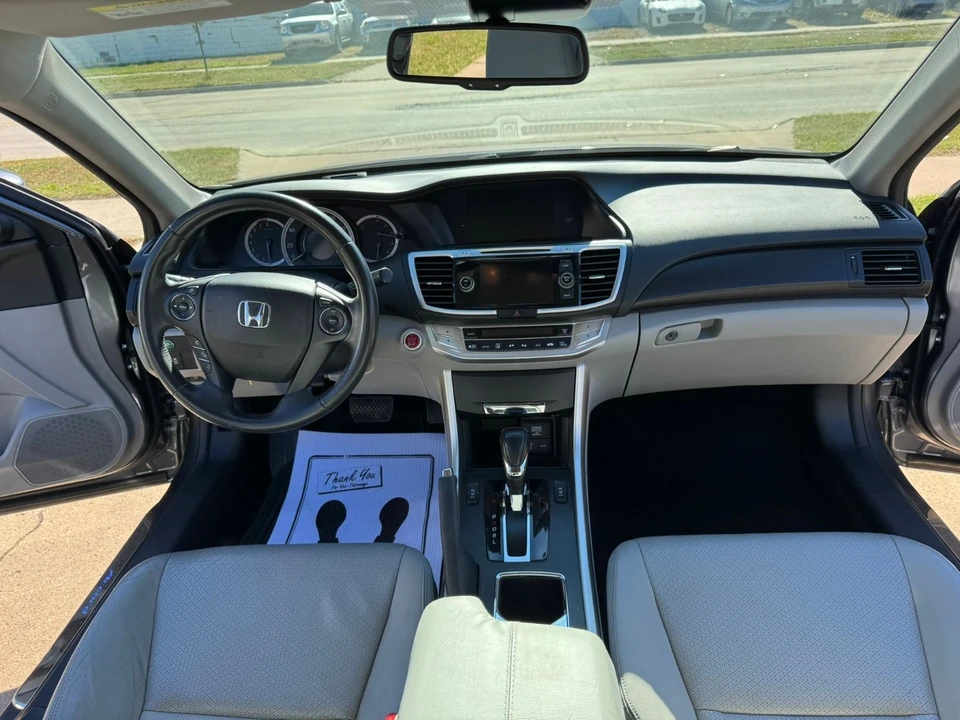 2014 Honda Accord 9th Gen - Image 16 of 21