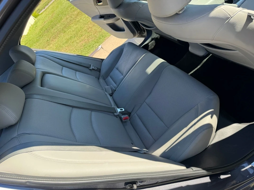 2014 Honda Accord 9th Gen - Image 14 of 21
