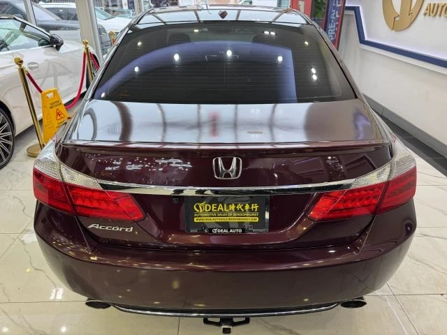 2014 Honda Accord 9th Gen - Image 5 of 21