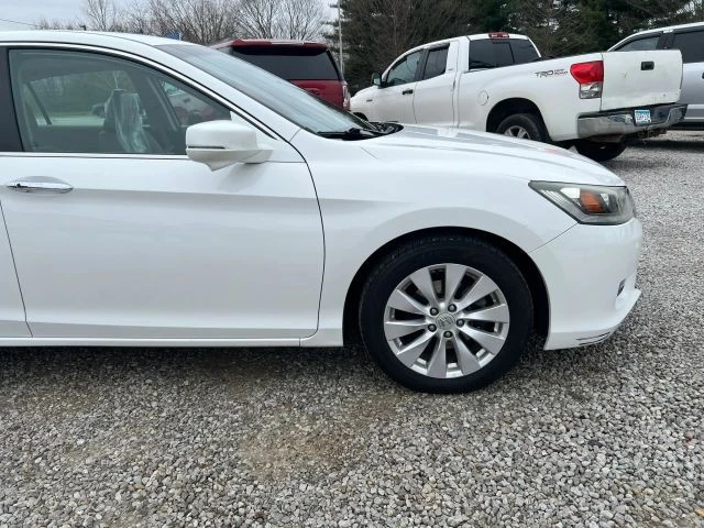 2014 Honda Accord 9th Gen - Image 11 of 21