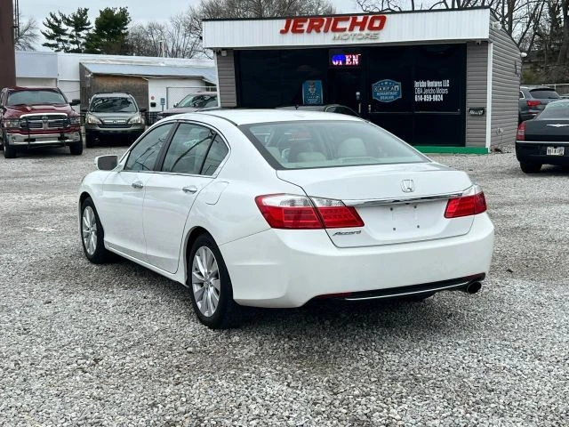 2014 Honda Accord 9th Gen - Image 7 of 21