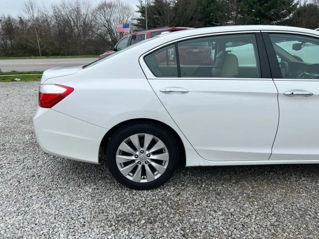 2014 Honda Accord 9th Gen - Image 10 of 21