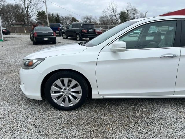 2014 Honda Accord 9th Gen - Image 4 of 21