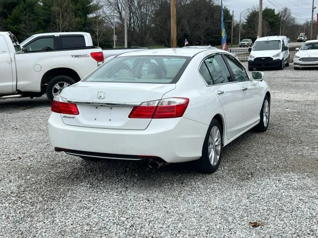 2014 Honda Accord 9th Gen - Image 9 of 21