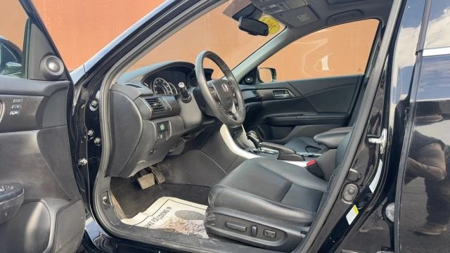 2014 Honda Accord 9th Gen - Image 9 of 16