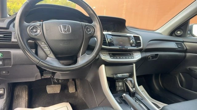 2014 Honda Accord 9th Gen - Image 11 of 16