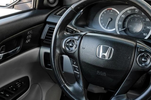 2014 Honda Accord 9th Gen - Image 21 of 21