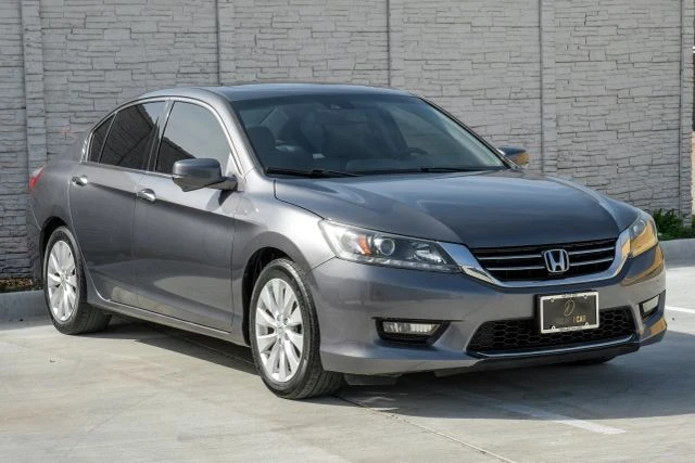 2014 Honda Accord 9th Gen - Image 8 of 21