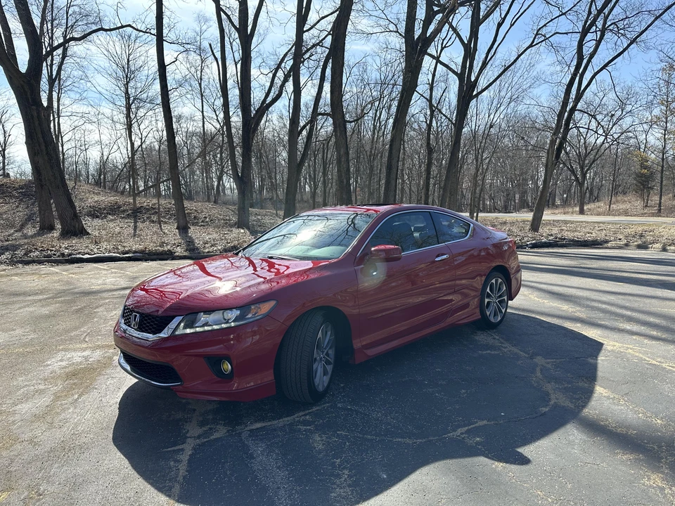 2014 Honda Accord 9th Gen - Image 12 of 31