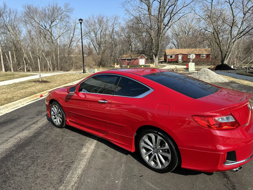 2014 Honda Accord 9th Gen - Image 17 of 31