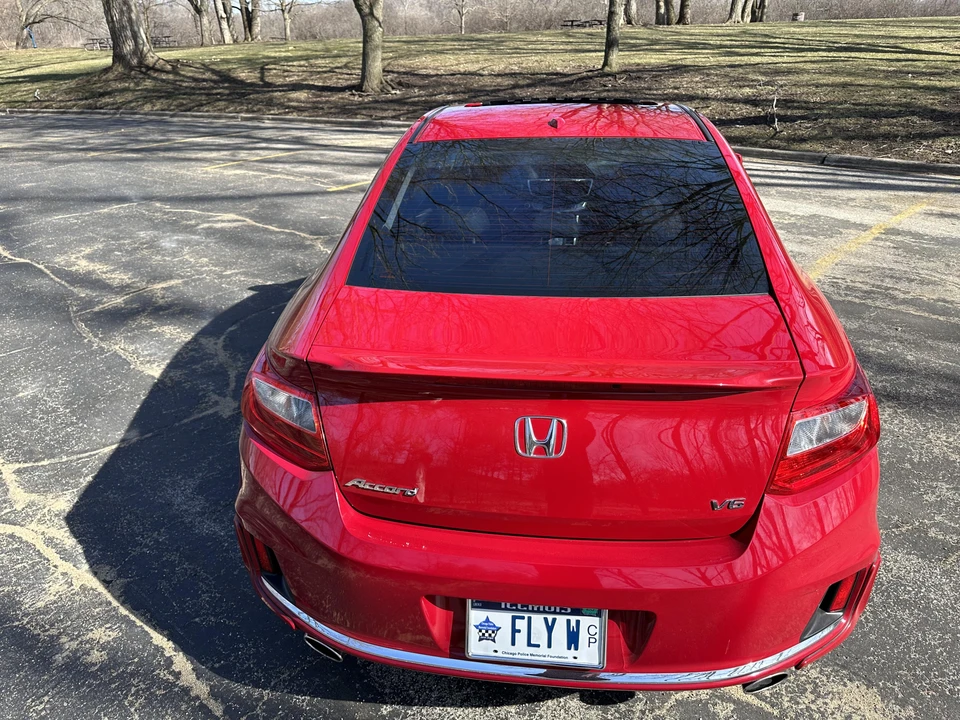 2014 Honda Accord 9th Gen - Image 25 of 31