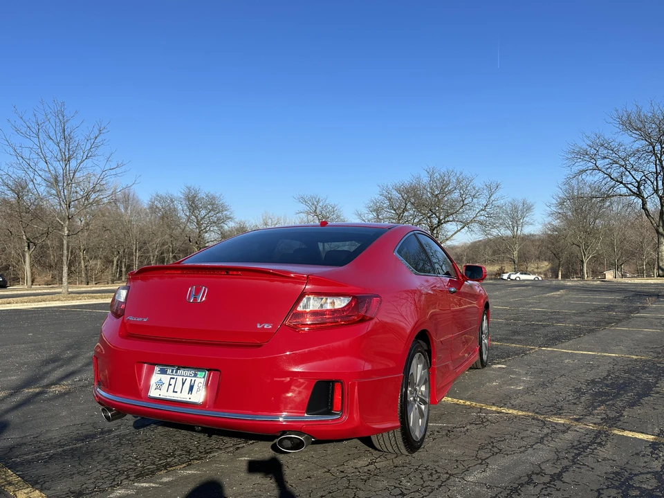 2014 Honda Accord 9th Gen - Image 26 of 31