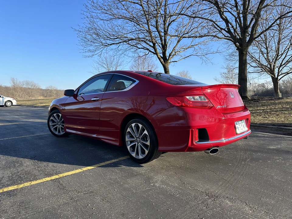 2014 Honda Accord 9th Gen - Image 18 of 31