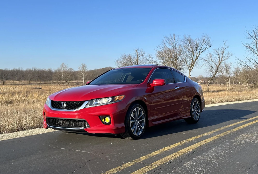 2014 Honda Accord 9th Gen - Image 11 of 31