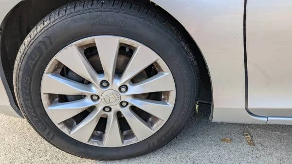 2014 Honda Accord 9th Gen - Image 3 of 21