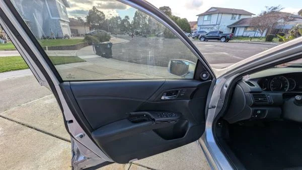2014 Honda Accord 9th Gen - Image 12 of 21