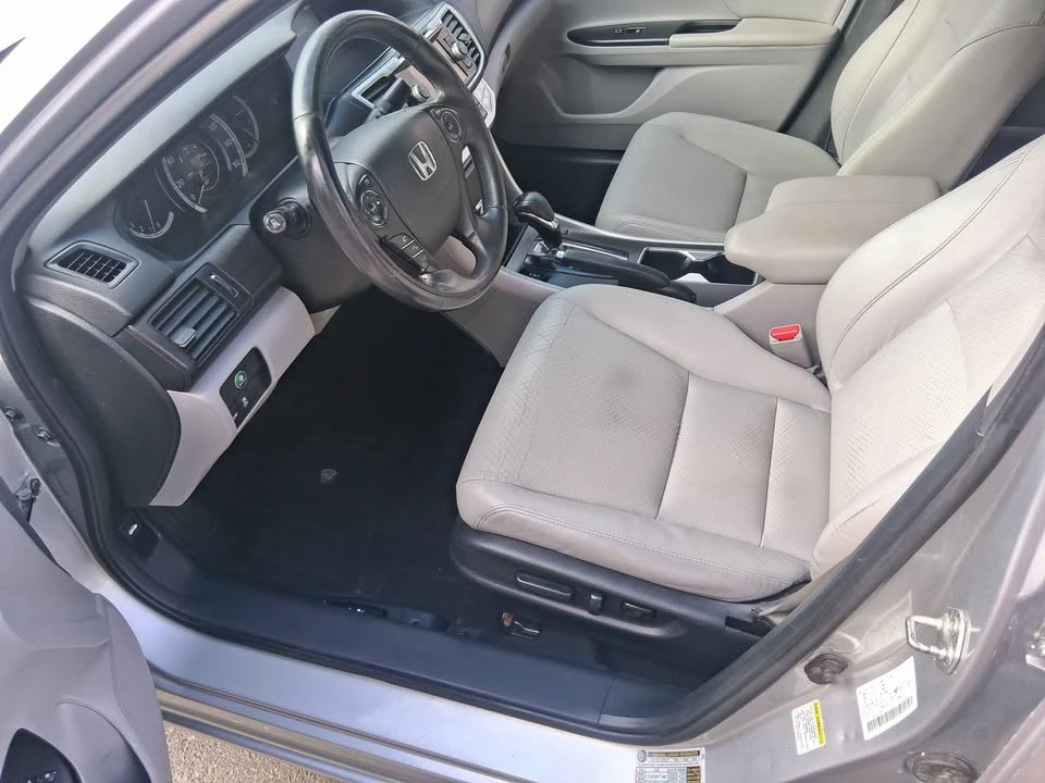 2014 Honda Accord 9th Gen - Image 10 of 11