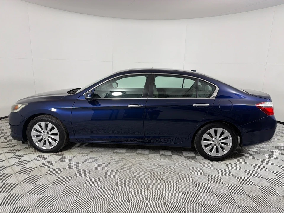 2014 Honda Accord 9th Gen - Image 8 of 12