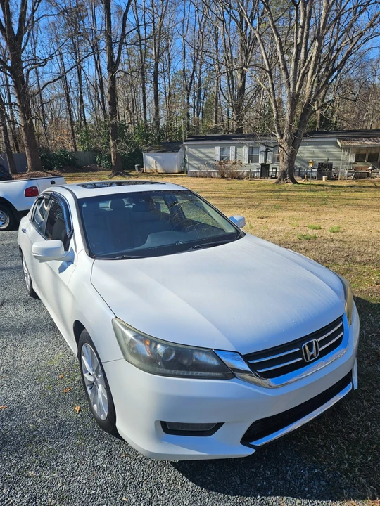 2014 Honda Accord 9th Gen - Image 16 of 18