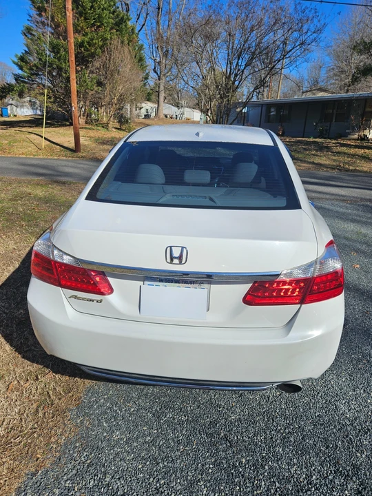 2014 Honda Accord 9th Gen - Image 18 of 18