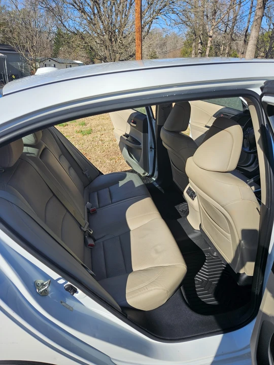 2014 Honda Accord 9th Gen - Image 8 of 18