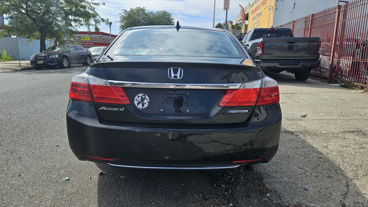 2014 Honda Accord 9th Gen - Image 7 of 19