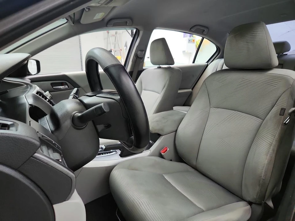 2014 Honda Accord 9th Gen - Image 14 of 21