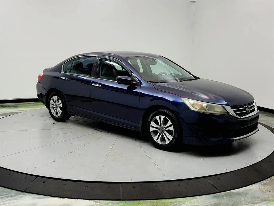 2014 Honda Accord 9th Gen - Image 3 of 21