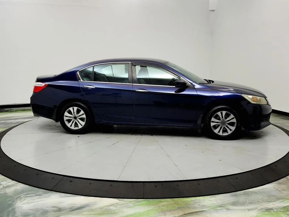 2014 Honda Accord 9th Gen - Image 4 of 21