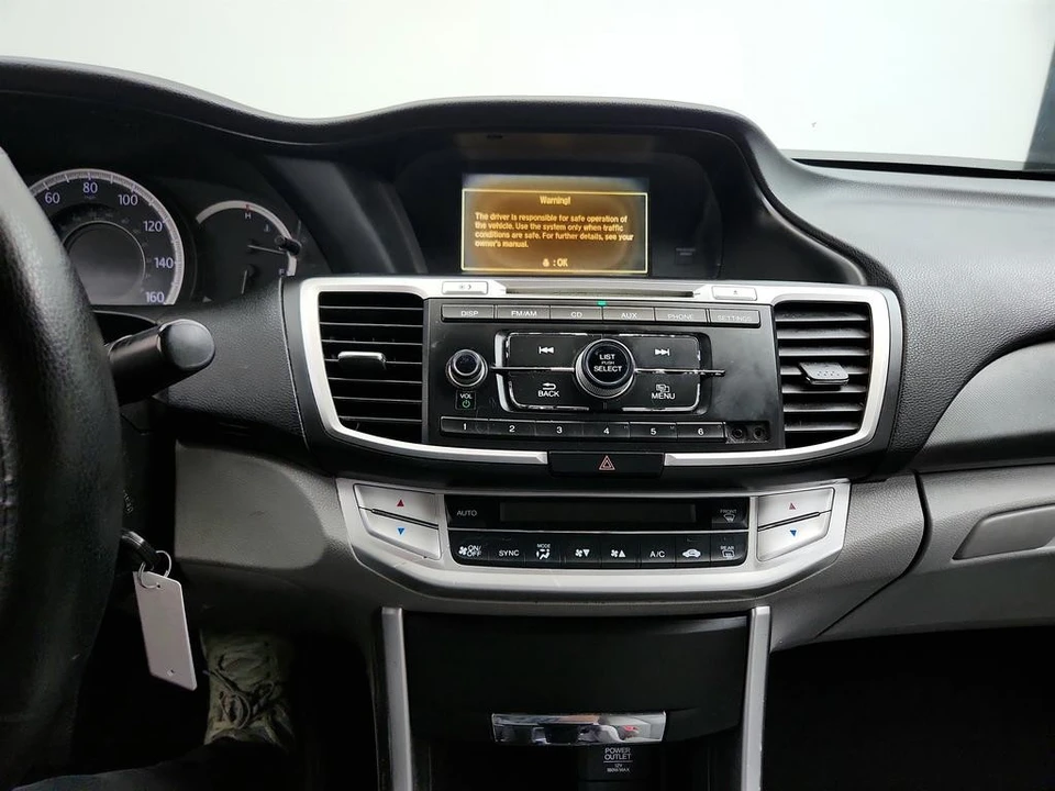 2014 Honda Accord 9th Gen - Image 19 of 21