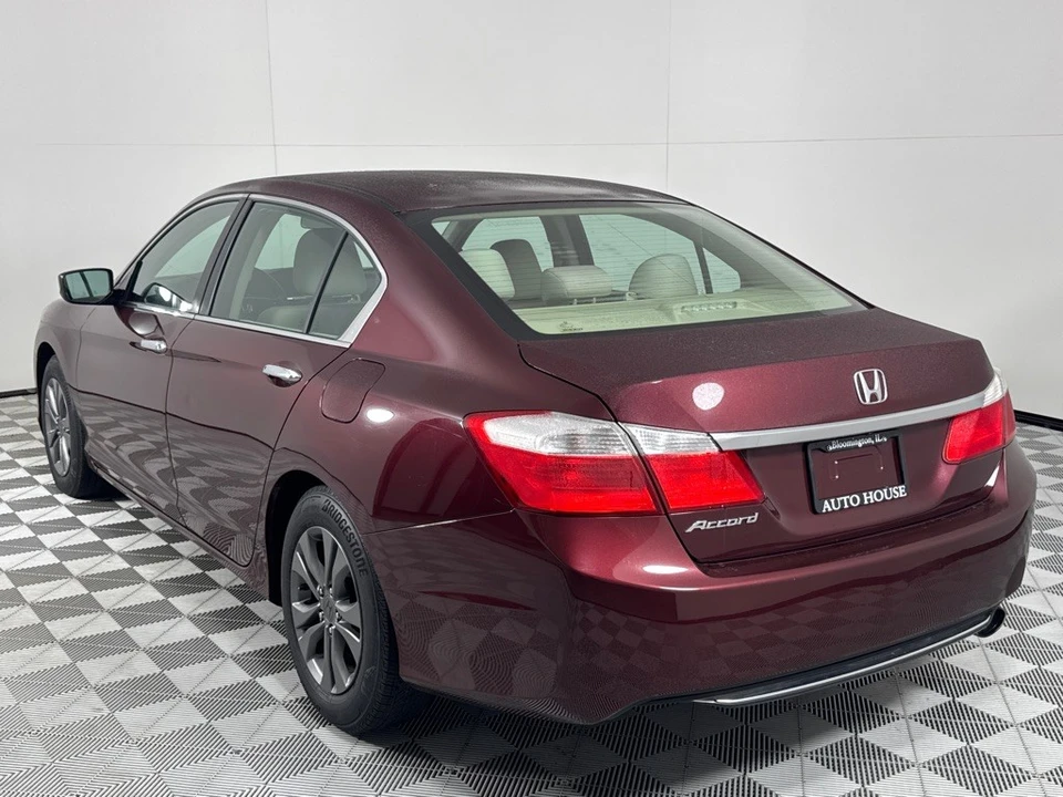 2014 Honda Accord 9th Gen - Image 7 of 12