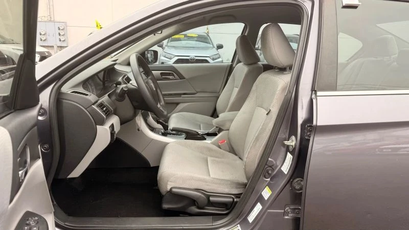 2014 Honda Accord 9th Gen - Image 11 of 12