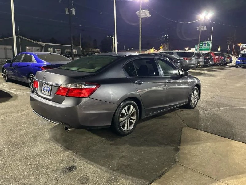 2014 Honda Accord 9th Gen - Image 8 of 12